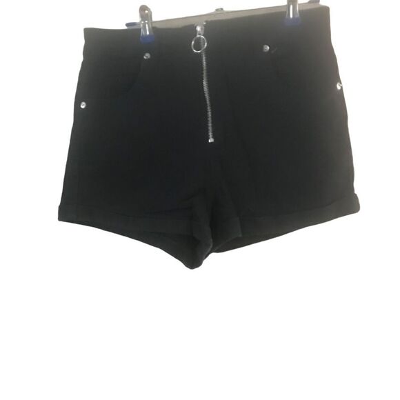 Forever 21 black short shorts size medium two pockets and zipper Women’s - Picture 4 of 14
